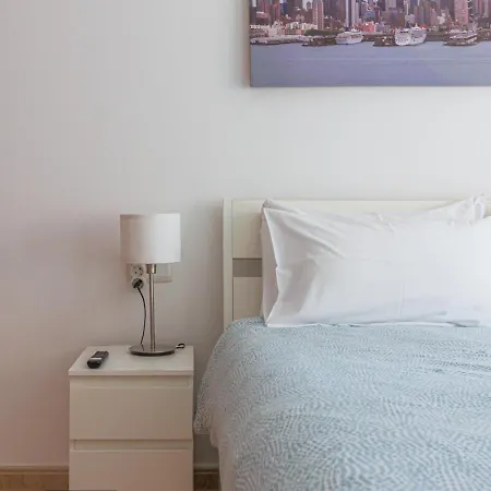 דירה Bristol Shore Rooftop Pool And Sea View קורלחו